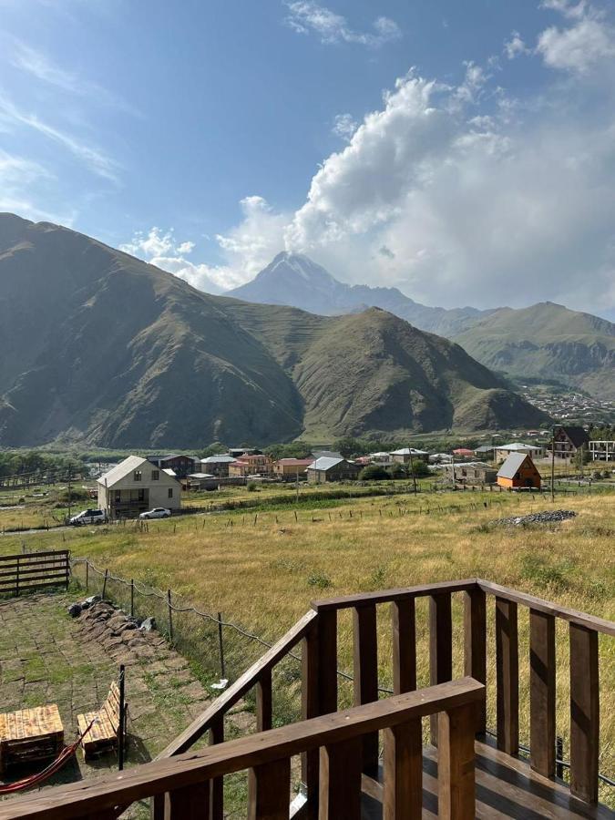 Kazbegi 4 Side Cottages Екстериор снимка